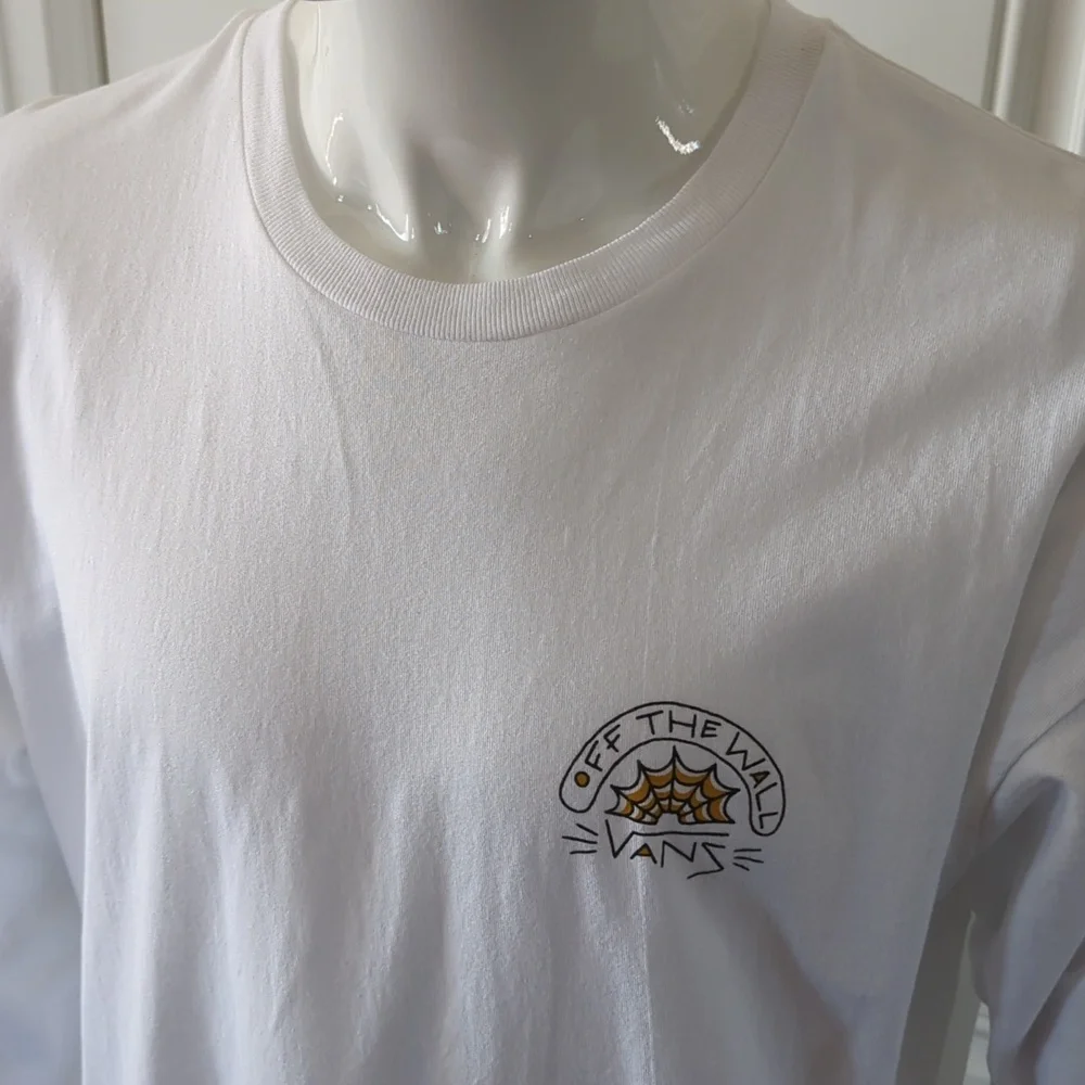 ❌ SOLD ❌ NWOT Vans Shirt Size XL - Picture 2 of 9